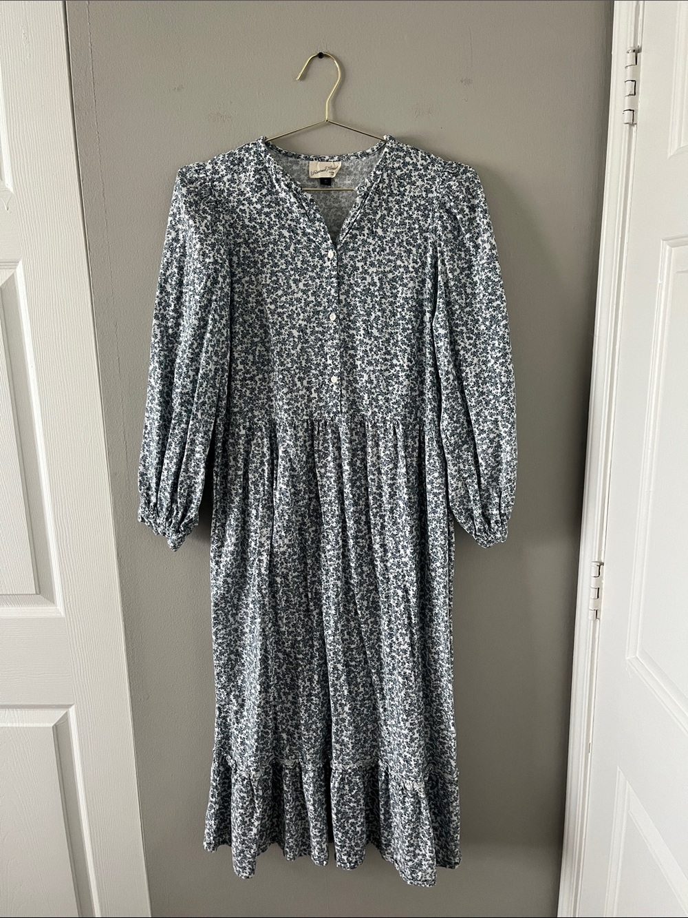 Universal Thread Slate Blue Floral Button-Front Midi Dress